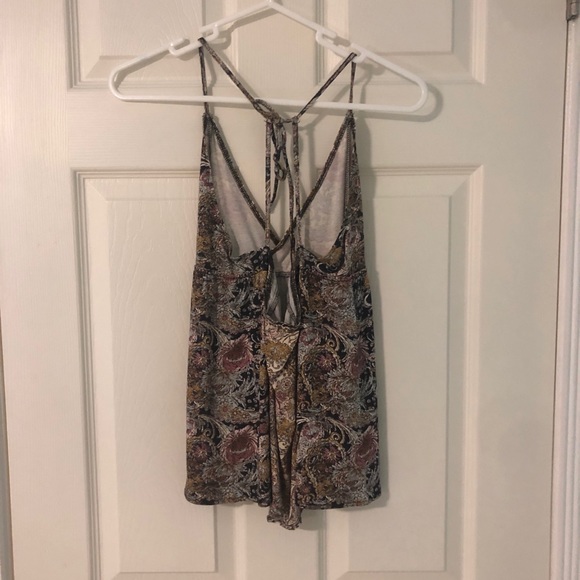 Tank - Picture 2 of 2